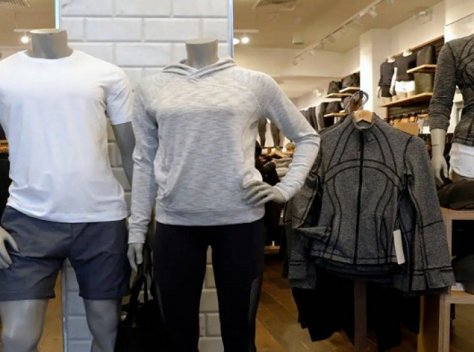 Apparel retailers conjure innovative ideas to keep up with tough times